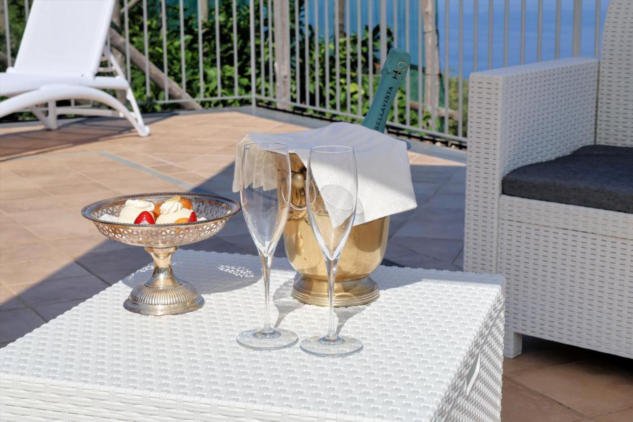 Villa Italia Sorrento Termini エクステリア 写真