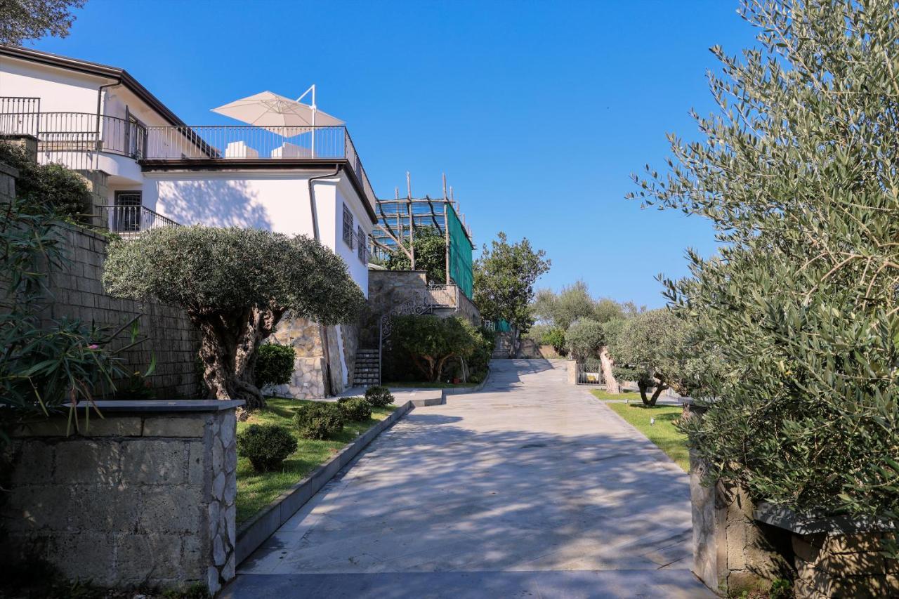 Villa Italia Sorrento Termini エクステリア 写真