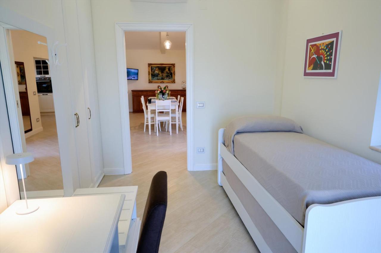 Villa Italia Sorrento Termini エクステリア 写真